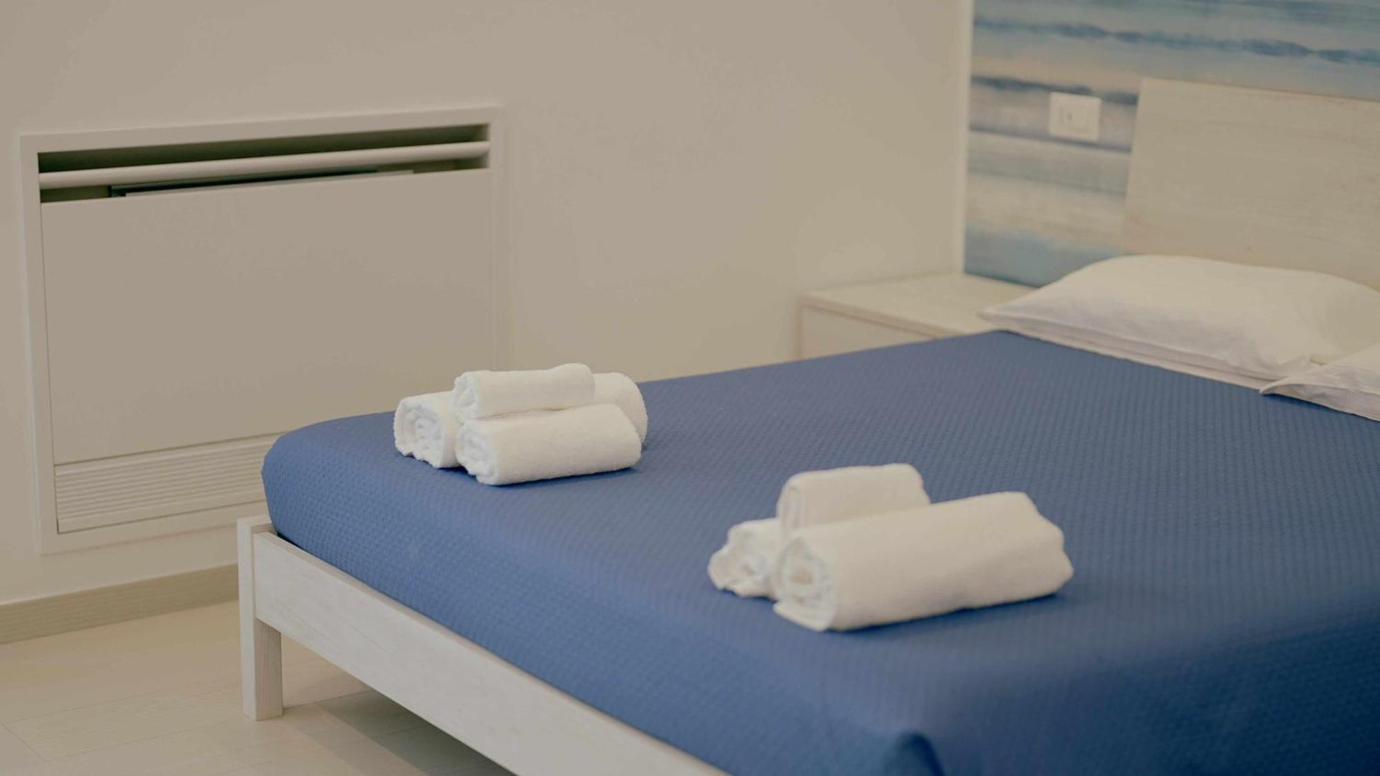 Villa Zefiro Suites & Events Battipaglia Bagian luar foto