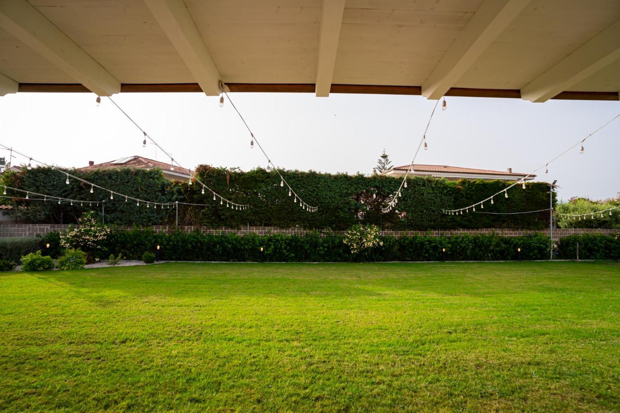 Villa Zefiro Suites & Events Battipaglia Bagian luar foto