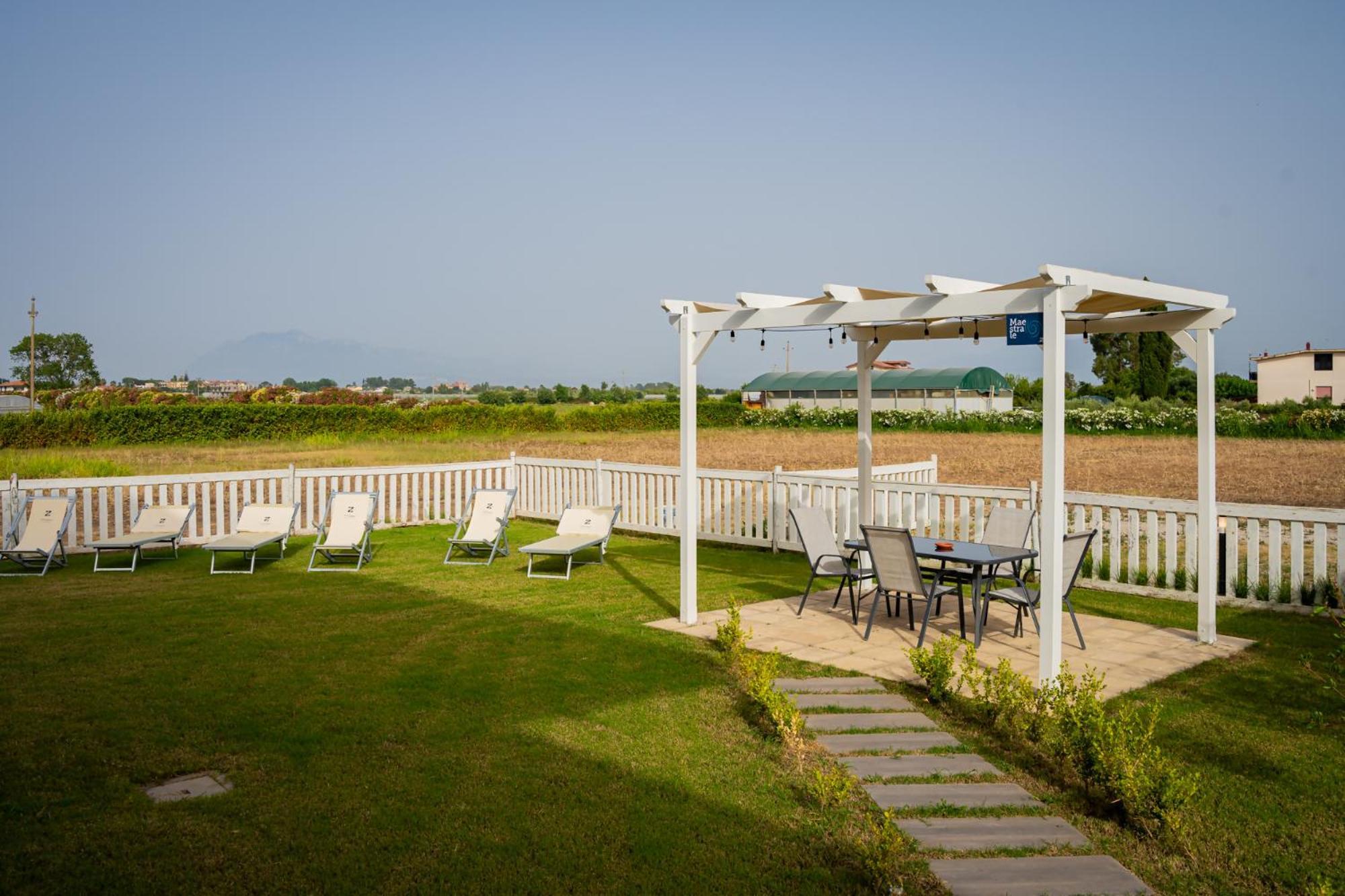 Villa Zefiro Suites & Events Battipaglia Bagian luar foto
